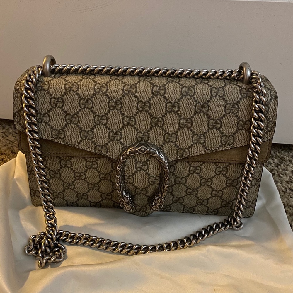 Gucci Dionysus Small Handbag in Taupe